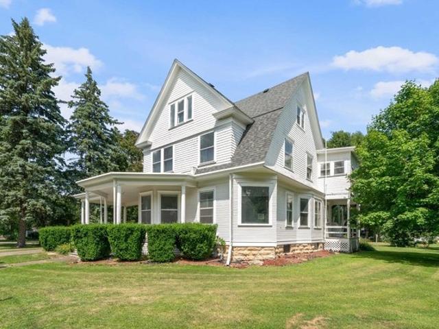 House for sale in Somonauk, Illinois