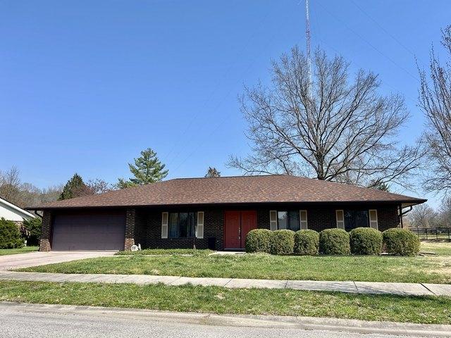 House for sale in Carbondale, Illinois
