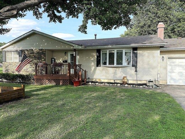 House for sale in Mason City, Illinois