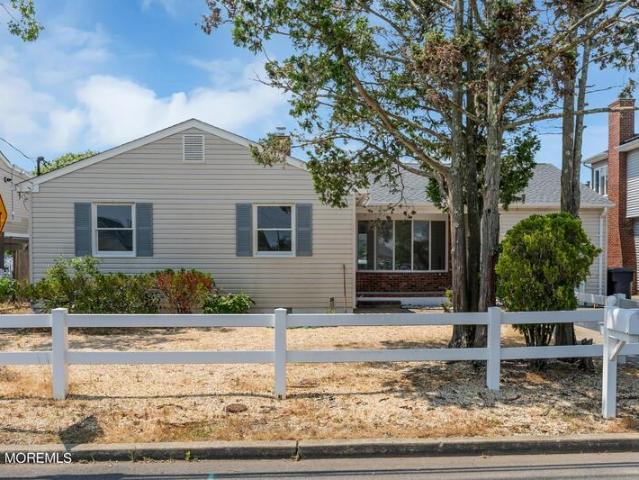 House for rent in Toms River