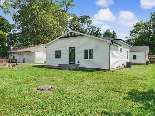House for sale in Mansfield, Illinois