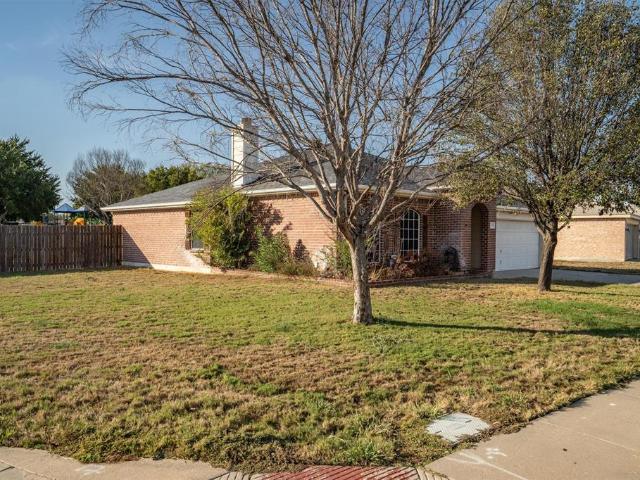 House for sale in Krum, Denton County