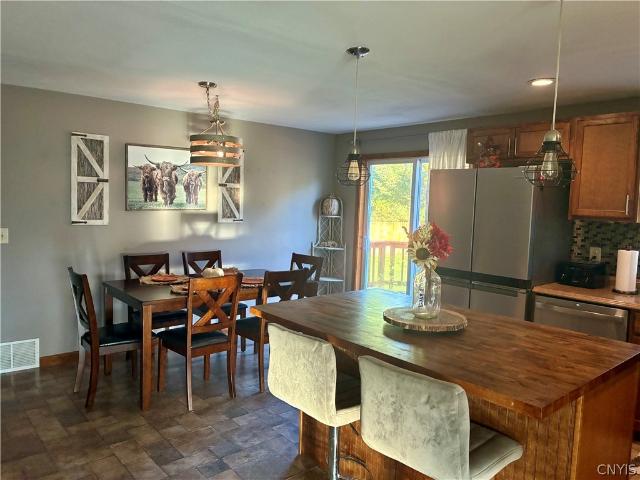 House for sale in Town of Manlius, Onondaga County