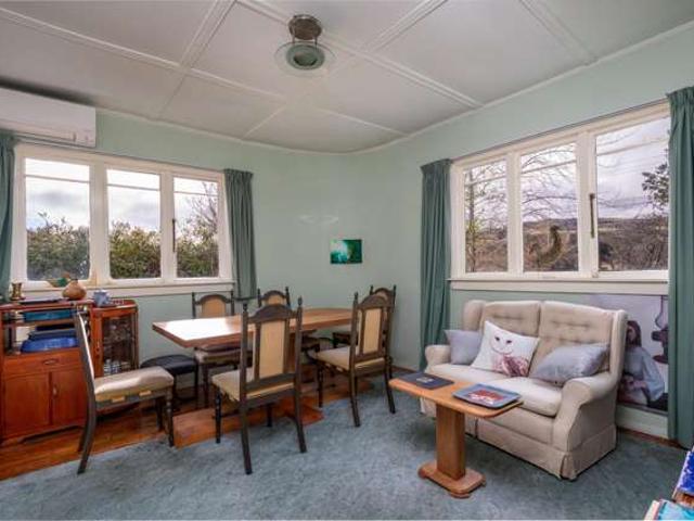 House for sale in Otakou