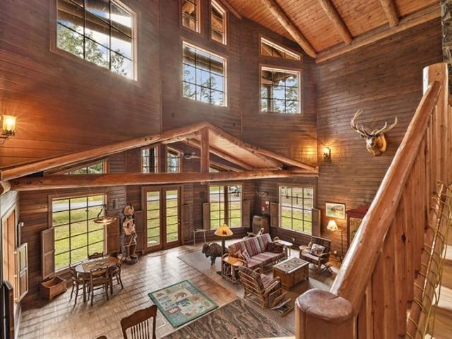 House for sale in Bigfork, Montana