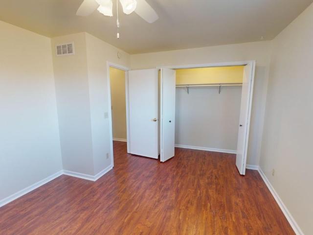 Apartment for rent in Oswego, Illinois