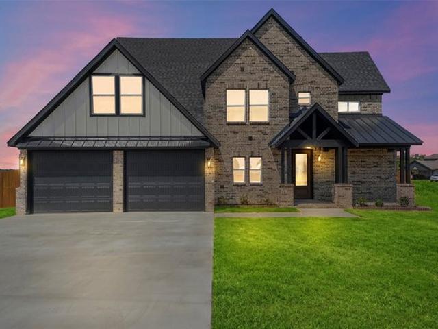 House for sale in Trinidad, Henderson County