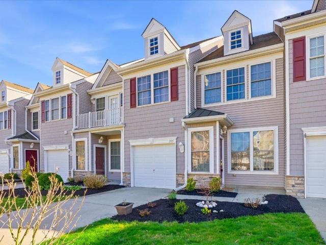 Townhouse for sale in Green Creek, New Jersey