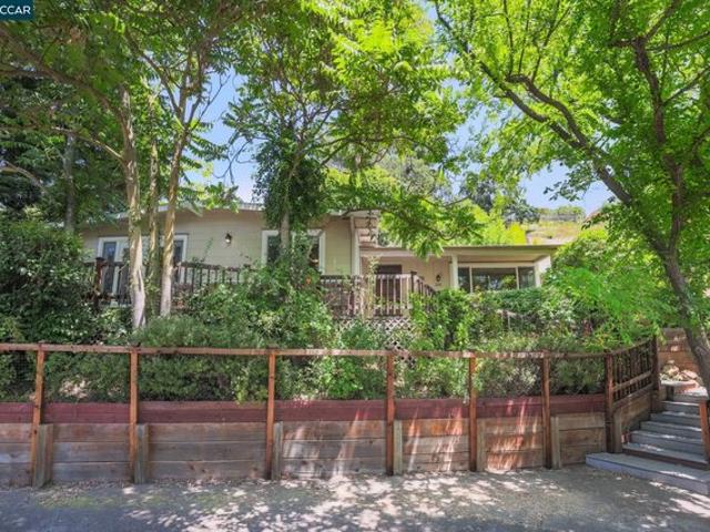 House for sale in Walnut Creek, California