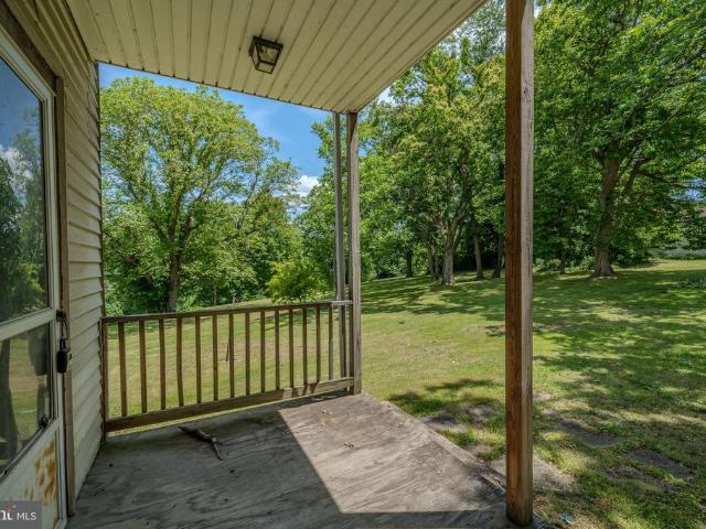 House for sale in Dalmatia, Pennsylvania