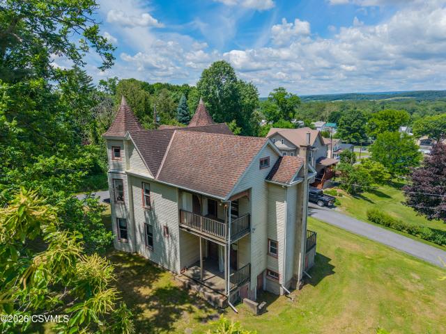 House for sale in Dalmatia, Pennsylvania