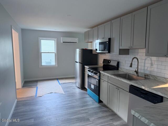 House for sale in Castleton On Hudson, New York