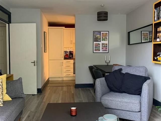 Apartment to rent in Bluebell, North Tipperary