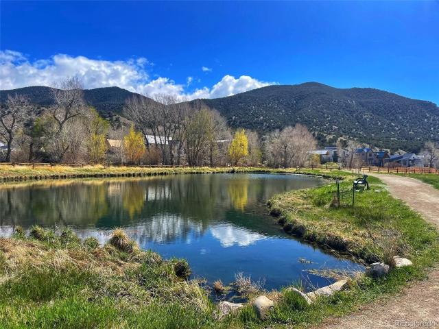 Condo for sale in Salida