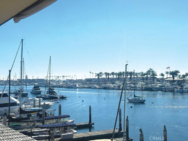 House for sale in Corona Del Mar, California