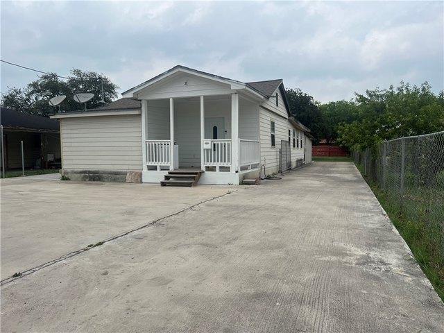 House for sale in Alice, Texas