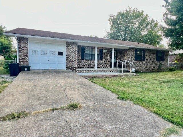House for sale in Green Forest