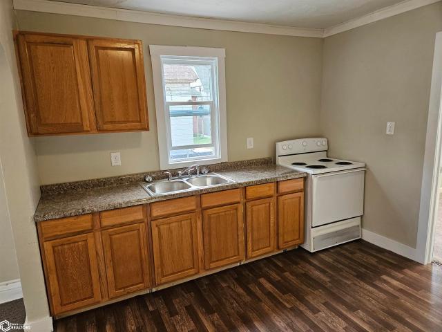 Commercial for sale in Vinton, Iowa