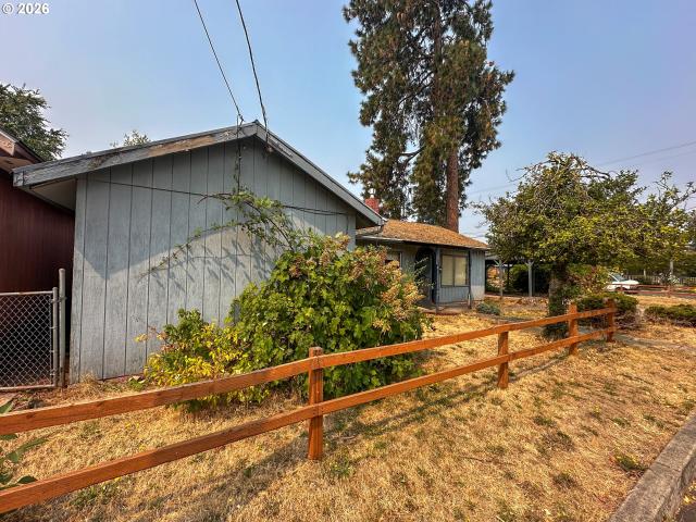 House for sale in Oregonia