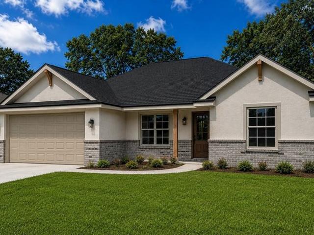 House for sale in Madisonville, Texas