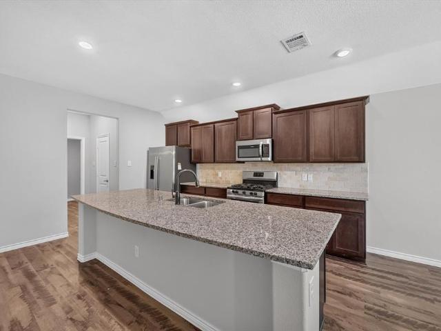 House for sale in Ellis, Texas