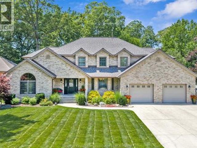 House for sale in Essex, Ontario