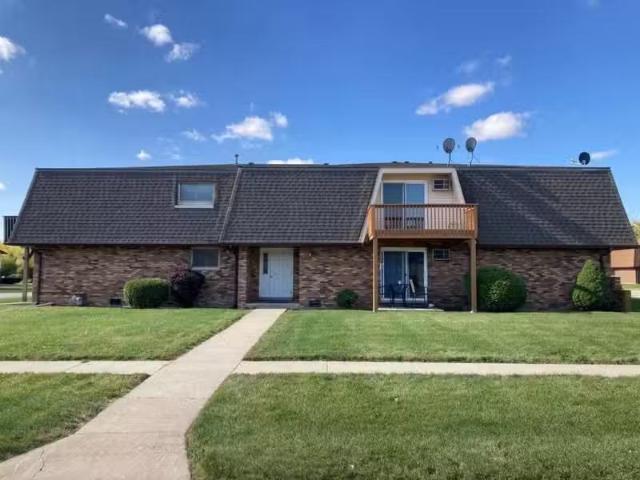 Condo for rent in Joliet