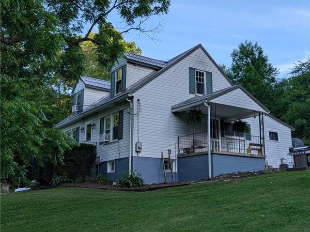 House for sale in Ligonier, Pennsylvania