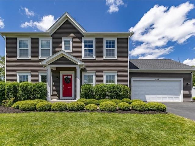 House for sale in Henrietta, New York