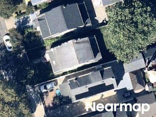 House for sale in Queens, Arverne