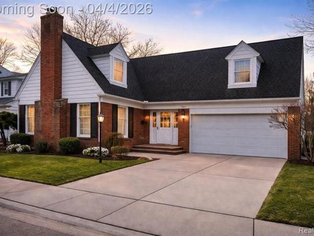 House for sale in Harper Woods, Michigan