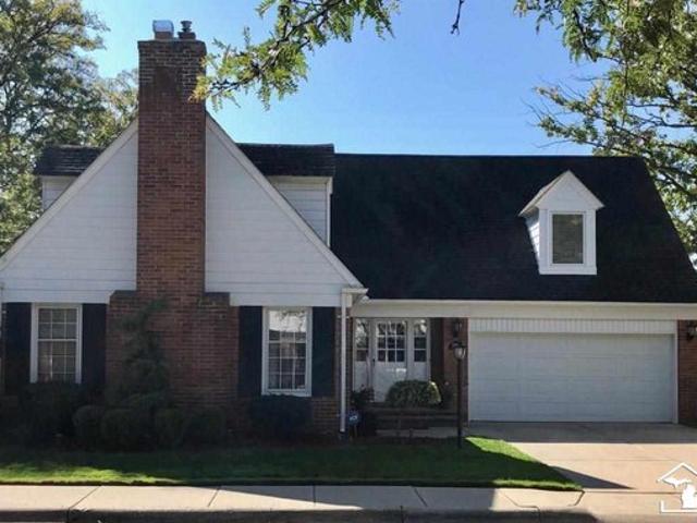 House for sale in Harper Woods, Michigan