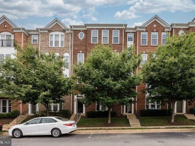 Condo for sale in Virginia