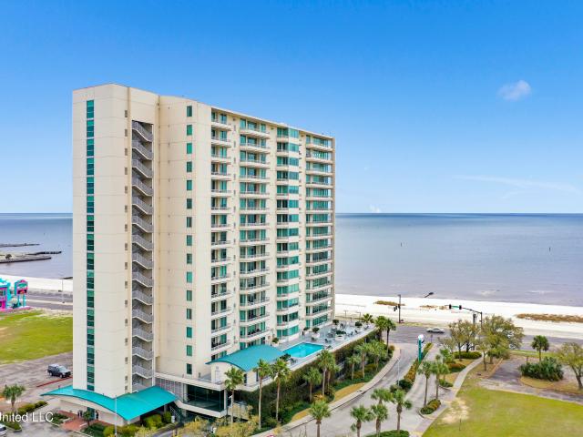 Condo for sale in Biloxi, Mississippi