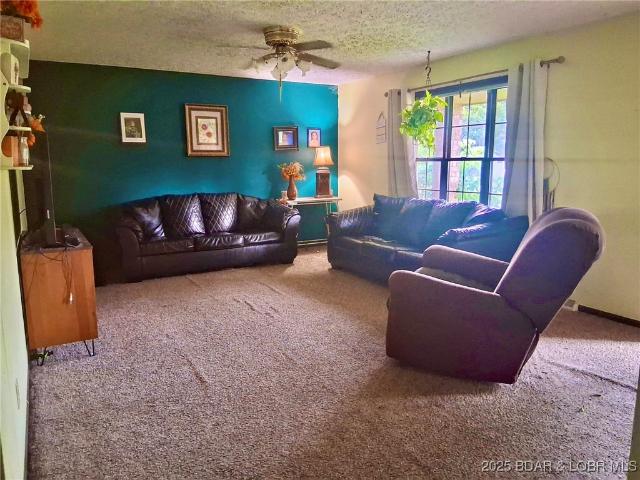 House for sale in Saint Robert, Missouri