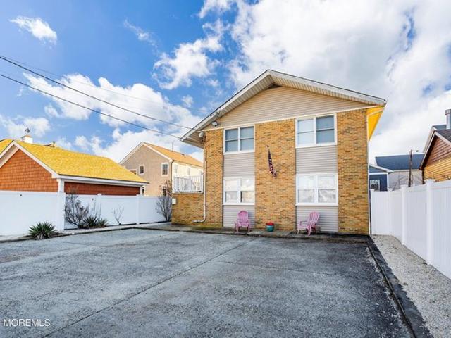 Condo for sale in Normandy Beach, New Jersey