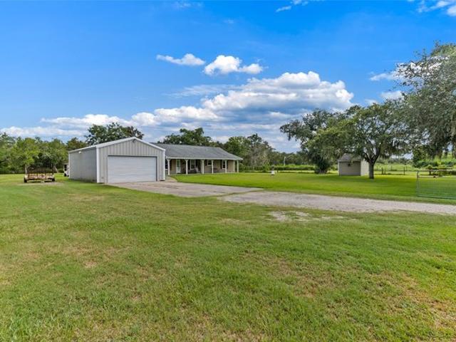 House for sale in Brazoria, Brazoria County