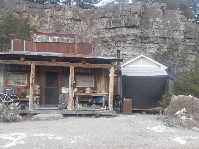 House for sale in Barry, Missouri