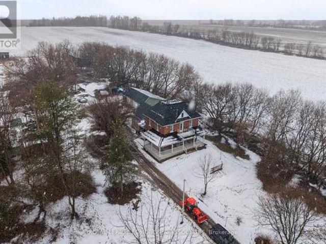 House for sale in Renfrew, Ontario