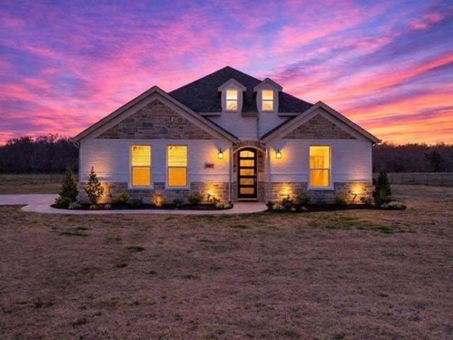 House for sale in Hunt, Texas