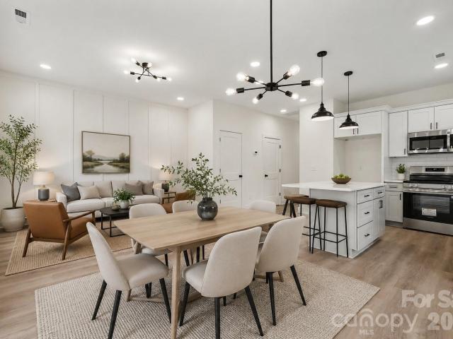 House for sale in Mecklenburg, North Carolina