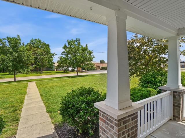House for sale in Roselawn, Ohio