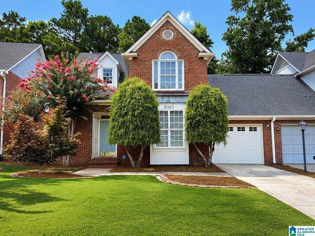 Townhouse for sale in Birmingham, Alabama
