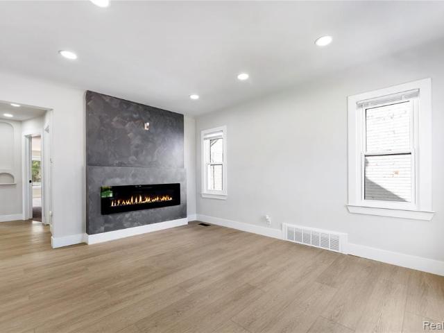 House for sale in Harper Woods, Michigan