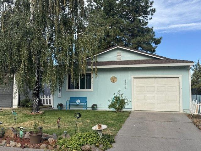 House for sale in Shasta, California