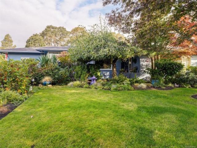 House for sale in Oak Bay, Capital Regional District
