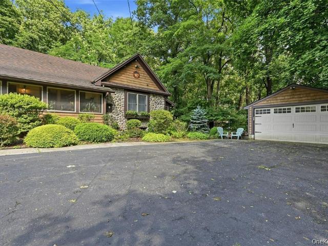 House for sale in East Shoreham, Town of Brookhaven