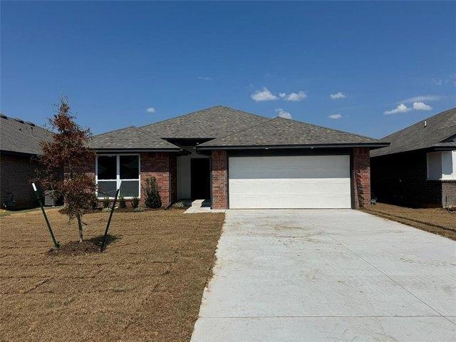 House for sale in Harrah, Oklahoma
