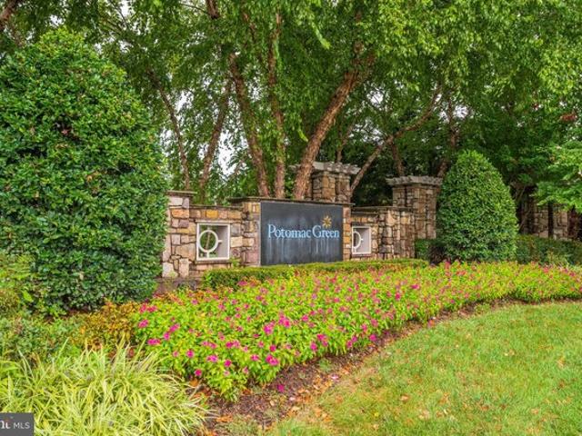 Condo for sale in Virginia