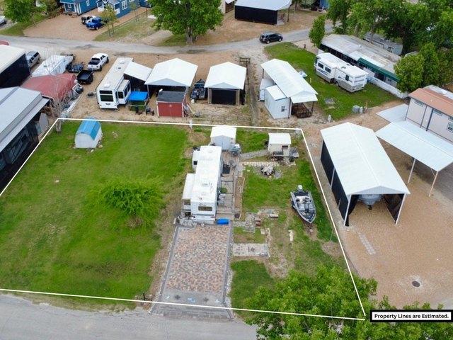 Land for sale in Navarro, Texas